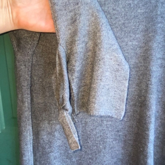 Halogen size small petite gray sweater so soft! - Picture 7 of 8
